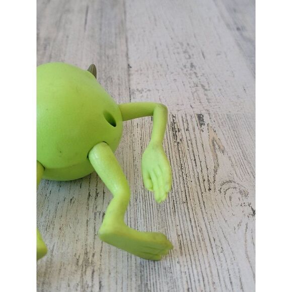 McDonald's Mike Wazowski action figure toy Monsters Inc - Picture 9 of 10